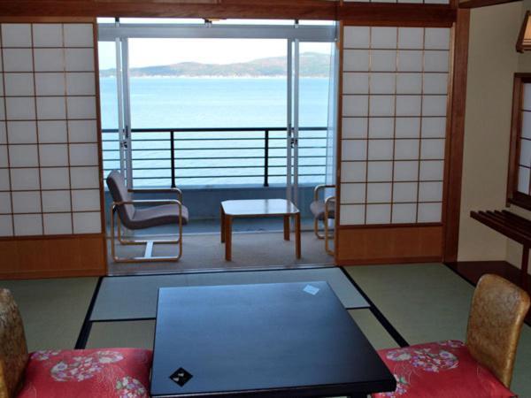 Yukemurino-Yado Biwanso Nanao Camera foto